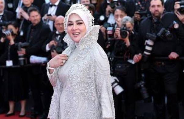 Syahrini Curhat Wajahnya Yang Dijepret Getty Images Segede Rumah
