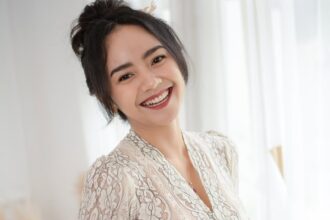 Viral Karena Smile Challenge, Ini Kisah Ayu Puspa dari Titik Nol Hingga Kekhawatiran Suami