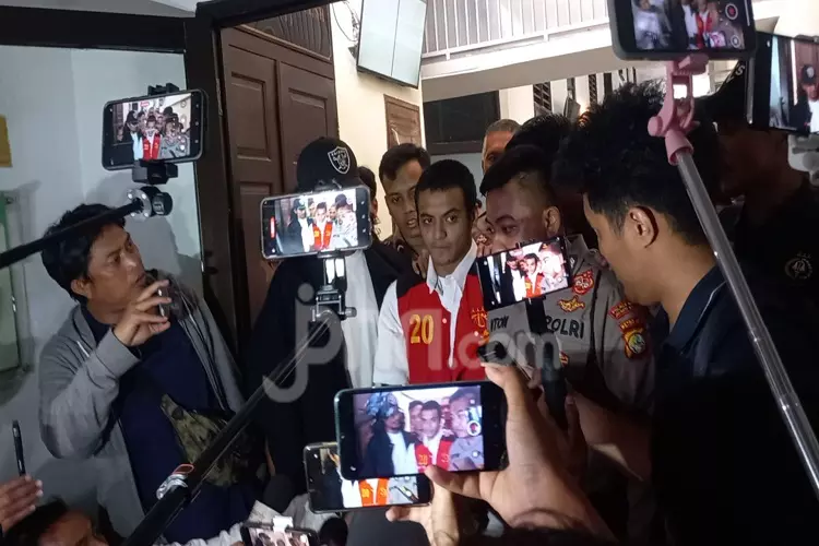 Bikin Gaduh dan Berbohong, Vadel Badjideh Minta Maaf