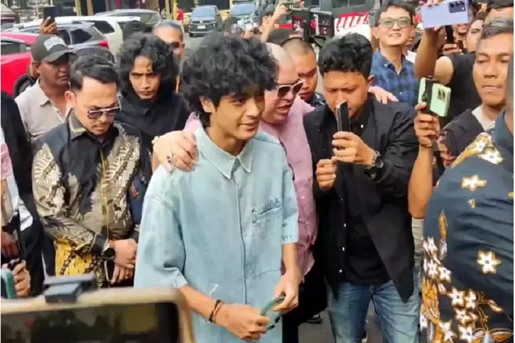 Ditanya soal Sidang Perdana Kasus Asusila, Vadel Badjideh Ucap Begini