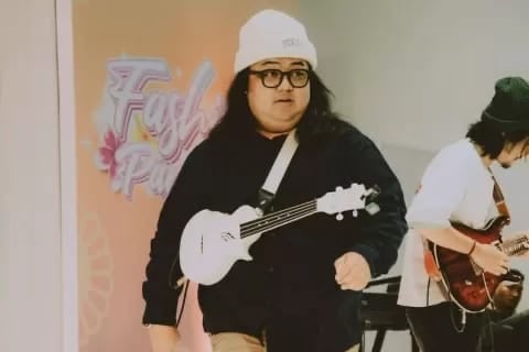 Jatuh di Kamar Mandi, Ibunda Ungkap Detik-detik Kepergian Gustiwiw