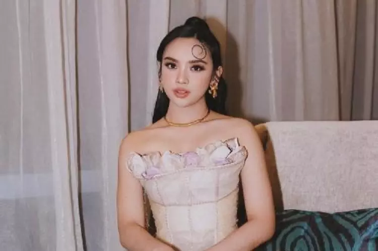 Lyodra Akui Tak Punya Aplikasi Belanja Online