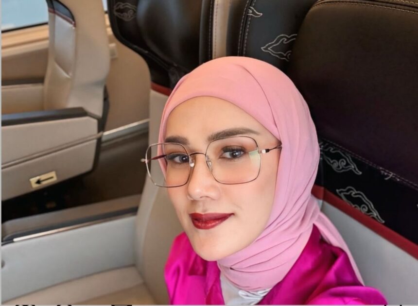 Maia Estianty Absen, Mulan Jameela Dampingi Ahmad Dhani di Ngunduh Mantu Al Ghazali