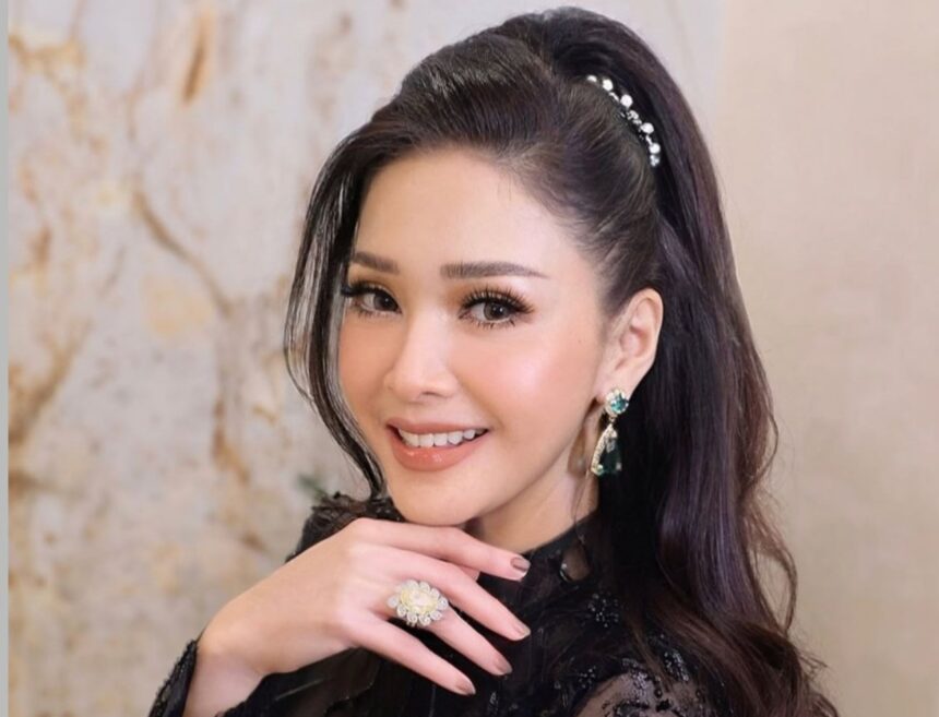 Maia Estianty ke Alyssa Daguise: Semoga Bahagia dan Senang dengan Pemberian dari Al Ghazali dan Keluarga