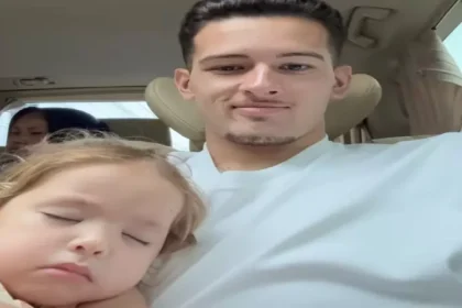 Makin Dekat, Anak Jennifer Coppen Nyaman Tidur di Pangkuan Justin Hubner