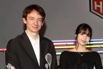 Rumor Lisa BLACKPINK Nikah Diam-diam dengan Frederic Arnault Mencuat