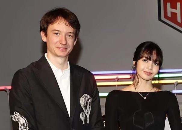 Rumor Lisa BLACKPINK Nikah Diam-diam dengan Frederic Arnault Mencuat