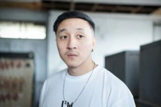 Viral! Gaji Cuci Piring di Australia Bisa Tembus 80 Juta, Ini Kisah Brandon Kent