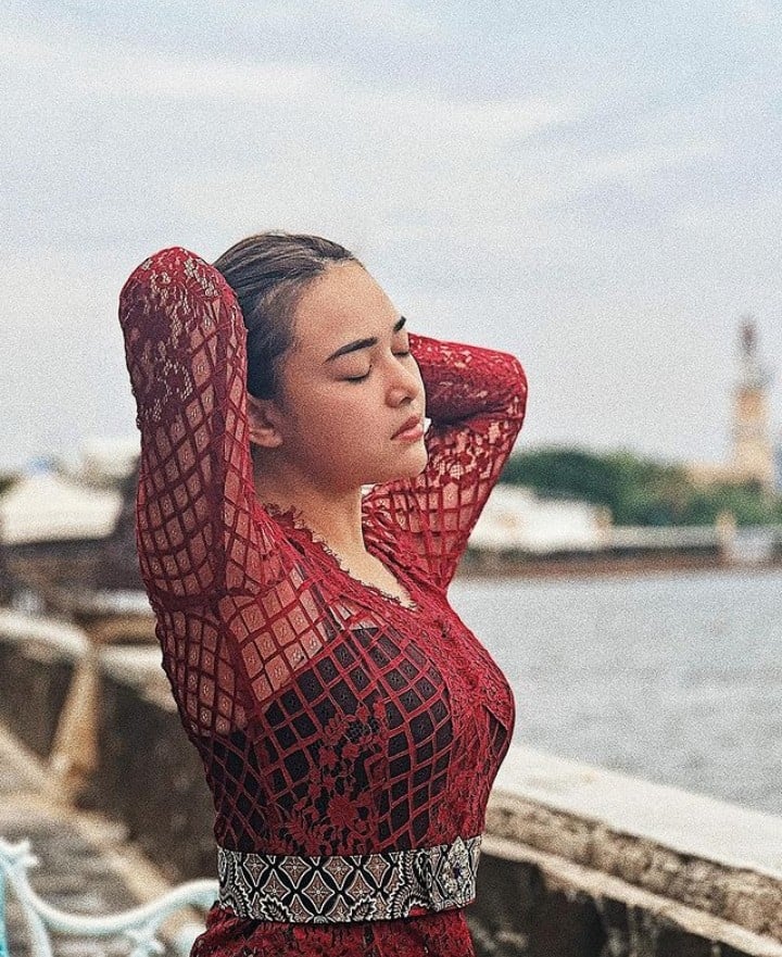 Area Sensitif Diremas, Amanda Manopo Curhat di Medsos