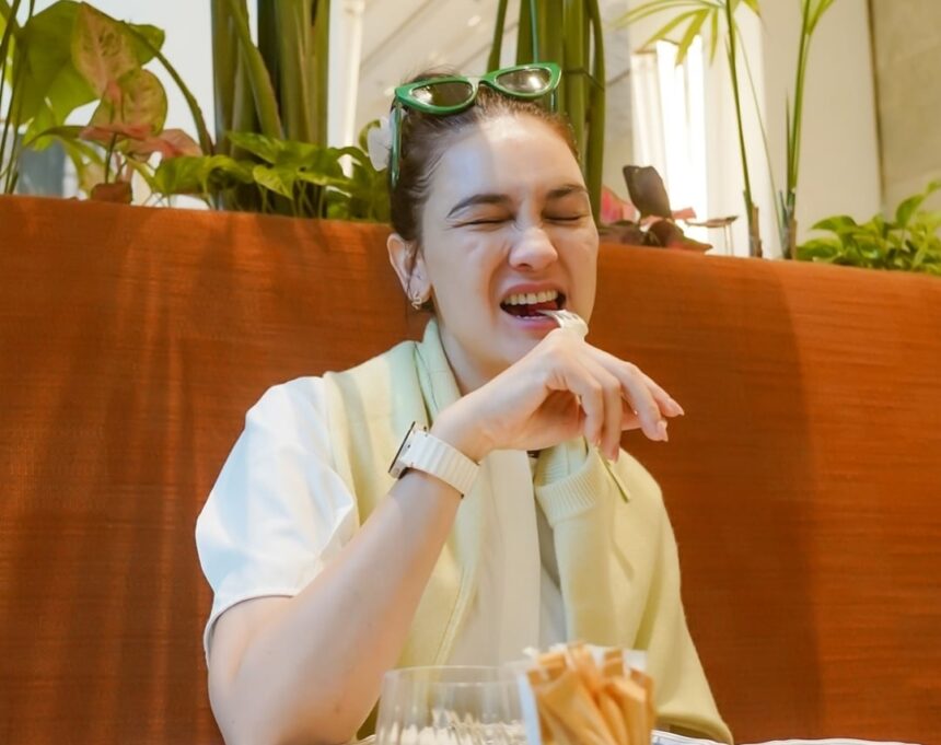 Baru Terungkap Setelah Menikah, Luna Maya Bongkar Kebiasaan Saat Mandi