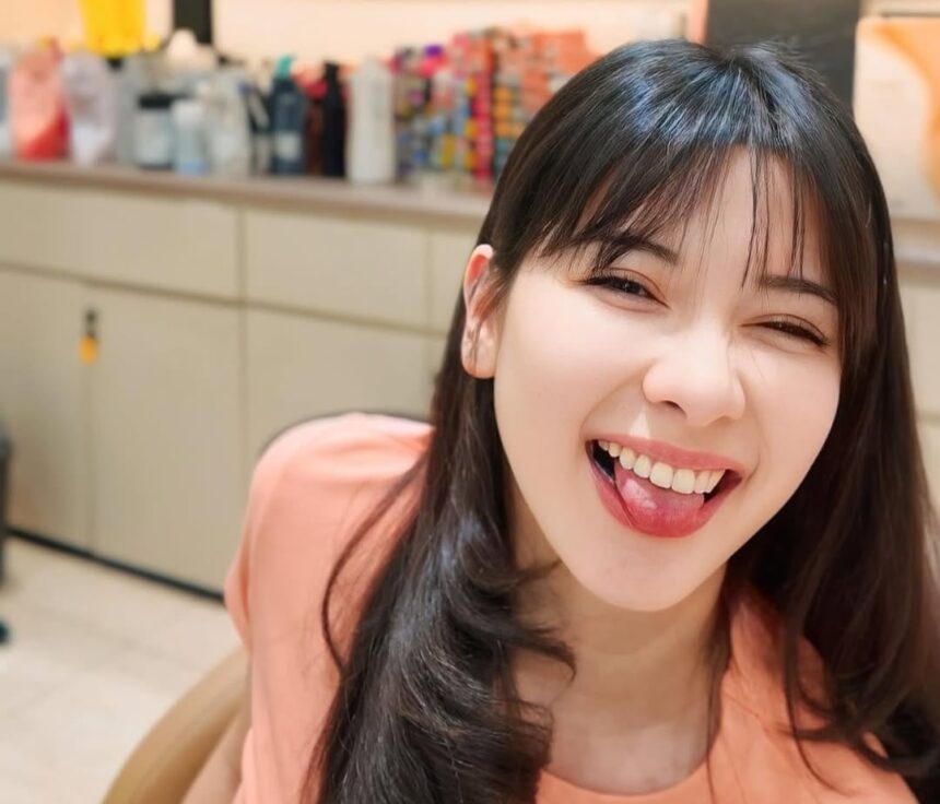 Diduga Jadi Simpanan Pejabat, Iris Wullur Dikaitkan dengan Ariel Noah