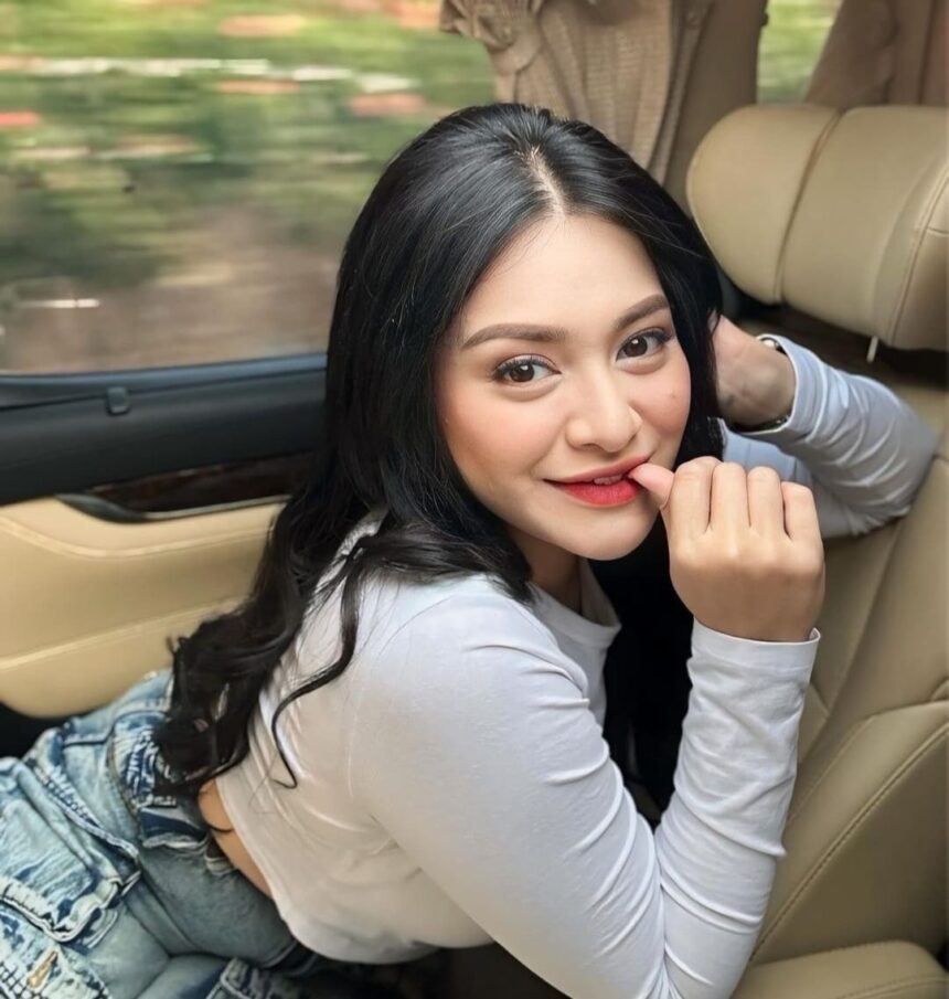 Nathalie Holscher Akan Biayai Sekolah Azam Sendiri: Bapaknya Kan Anaknya Banyak