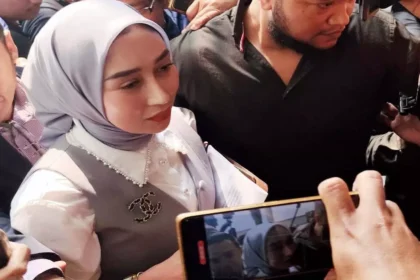 Rez Gladys Beber Kronologi Dugaan Pemerasan yang Dilakukan Nikita Mirzani