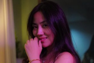 Tante Ernie Bongkar Kelakuan Nakal Artis dan Pejabat Beristri, Padahal Keluarganya Harmonis