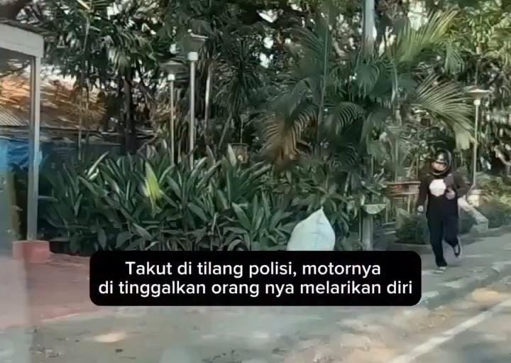Kayak Lihat Hantu! Pemotor di Makassar Kabur Ketakutan Saat Lihat Polisi