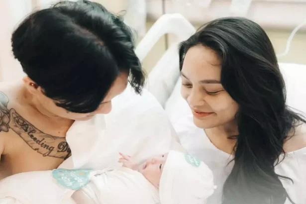 Perasaan DJ Bravy saat Pertama Kali Menggendong Anak Erika Carlina