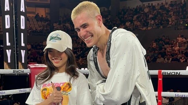 Aisar Khaled Minta Maaf Ke Fuji