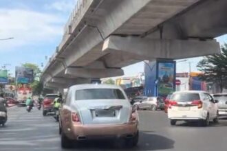 Heboh Rolls-Royce Melintas di Makassar, Polisi Tegaskan Soal Pelat Gantung