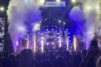 Hibur Maba Universitas Megarezky di Unimerz Festival, Tulus: Mudah-mudahan Senang