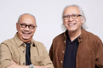 Kolaborasi Dua Maestro Musik Ebiet G Ade dan Iwan Fals, Hadirkan Lagu Titip Rindu Buat Ayah