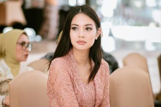 Oknum Bos Parpol Tawari Aurelie Moeremans Langsung S2, Tidak Perlu S1, Ada Syaratnya