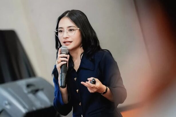 Pernah Tolak Tawaran Jadi Wagub dan Menteri, Prilly Latuconsina Akui Lebih Nyaman Jadi Dosen