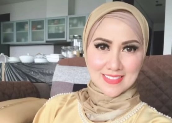 Tak Seperti Sebelumnya, Venna Melinda Ogah Komentari Hubungan Fuji dan Verrell Bramasta