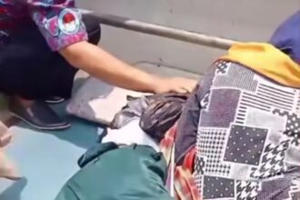 Viral Pasien Lansia Diangkut Pakai Pickup, Puskesmas Banjar Diduga Menolak Pinjamkan Ambulans