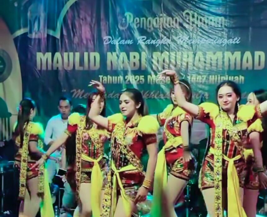 Wonosobo Geger, Acara Maulid Nabi Dihibur Penari yang Mengumbar Paha