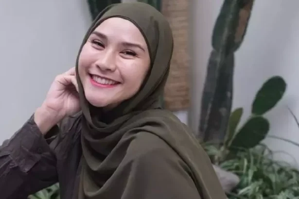 Zaskia Adya Mecca Cari Ojol yang Jaketnya Bersih dan Pakai Sepatu Bagus: Cari di Mana Ya?