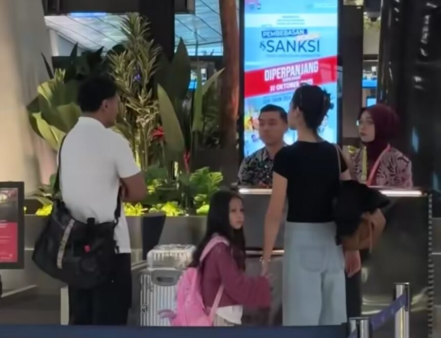 Potret Kebersamaan Chicco Jerikho dengan Istri dan Putrinya ke F1 Singapore