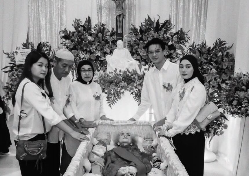 Nenek Rey Mbayang Meninggal Dunia, Baru Ketemu Kembali Setelah 27 Tahun: Goodbye, Oma!