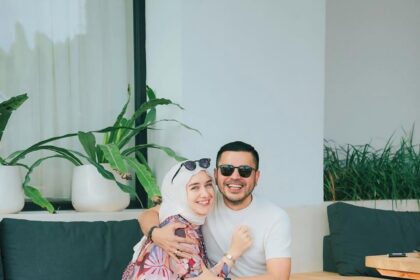 Irish Bella Unggah Kemesraan dengan Suami, Warganet: Sekarang Aku Tahu Kenapa Laki-laki Harus Kaya