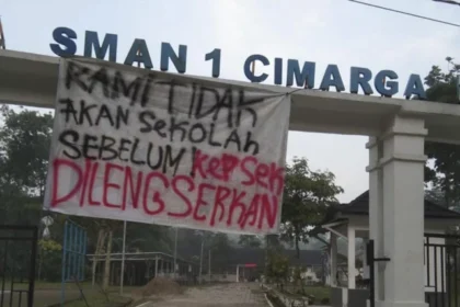 Keputusan Gubernur Banten Andra Soni Usai Nonaktifkan Kepala SMAN 1 Cimarga Dianggap Blunder