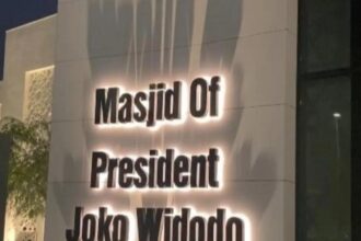 Viral Masjid Jokowi Berdiri di UEA