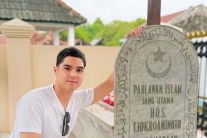 Al Ghazali ke Cokroaminoto: Terima Kasih Eyang atas Semangat Juang