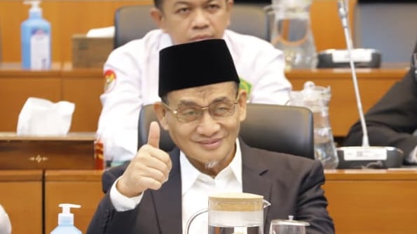 Romo Muhammad Syafii Tanggapi Tindakan Gus Elham ‘Kokop’ Pipi Anak Kecil Saat Pengajian