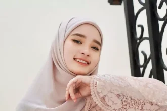 Heboh Isu Perselingkuhan Inara Rusli, Manajer Karina Putri Ungkap Ini