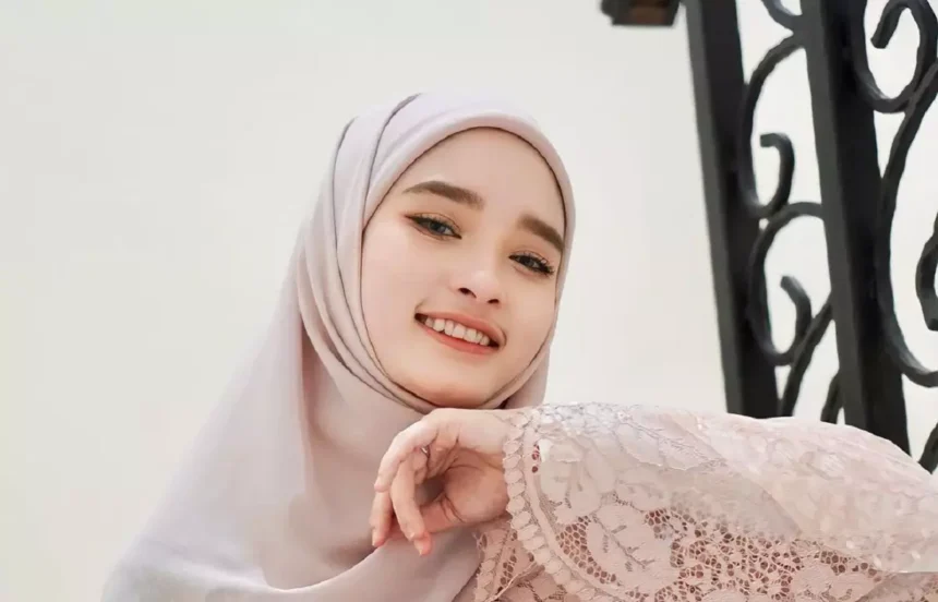 Heboh Isu Perselingkuhan Inara Rusli, Manajer Karina Putri Ungkap Ini