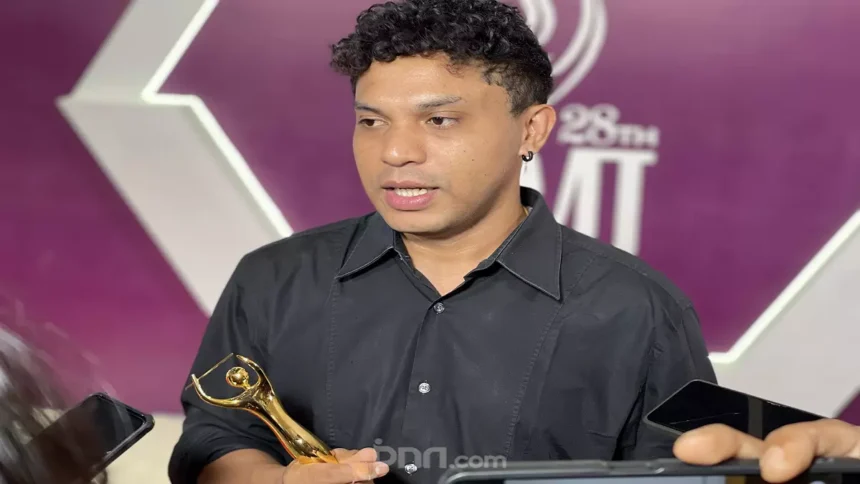 Lagu Tabola Bale Viral, Silet Open Up Raih AMI Award 2025