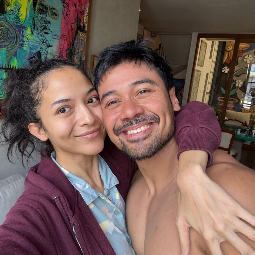 Pamer Kemesraan, Chicco Jerikho ke Putri Marino: Love Banget