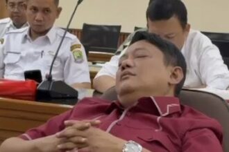 Viral Dirut PDAM Tertidur, Sekretaris Pansus 8 Tegaskan: Bukan Saat Rapat Berjalan