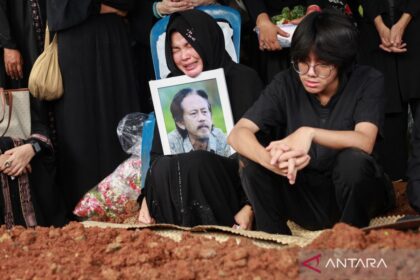 Kumpulan film yang pernah diperankan aktor Epy Kusnandar