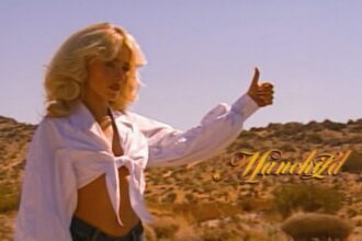 Sabrina Carpenter jatuh dan terkena kaktus saat syuting