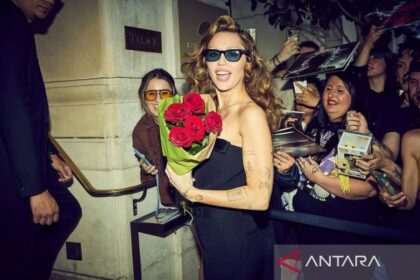 Sejumlah publik figur yang memilih menghindari perayaan Natal