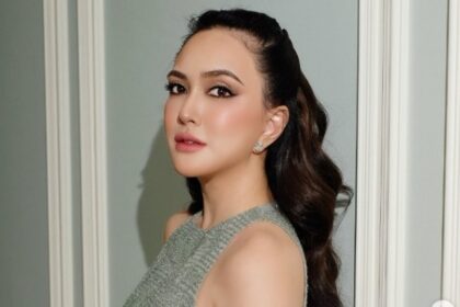 Heboh Diisukan Jadi Simpanan Pejabat, Shandy Aulia Batasi Komentar Akun Media Sosialnya