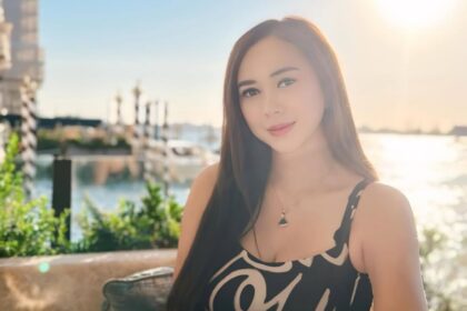 Lama Menjanda, Aura Kasih Ternyata Punya Ambisi Terpendam, Apa Itu?