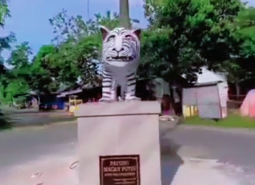 Patung Macan Putih di Kediri Bikin Geleng-geleng, Anggarannya Dipertanyakan