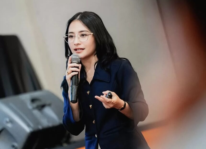 Ingin Keluar dari Zona Nyaman, Prilly Latuconsina Cari Tantangan Baru
