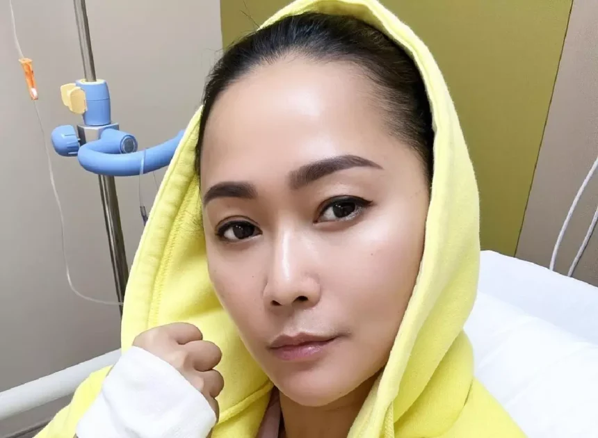 Inul Daratista Dilarikan ke UGD Usai Pingsan di Kamar Mandi, Begini Ceritanya